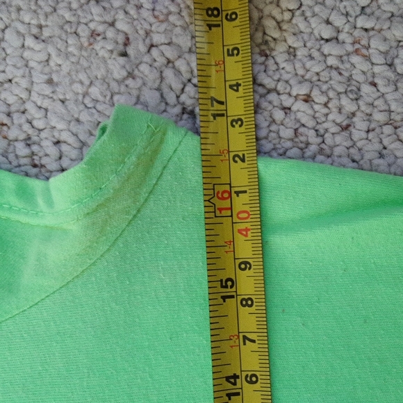 Sesame Street Green "Oscar the Grouch" muppet T shirt Junior Large - Picture 4 of 7